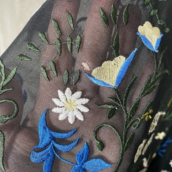 Alice + Olivia Eleonora Dress M Silk Embroidered Floral Bird Flare Sleeve Fairy - Picture 8 of 16